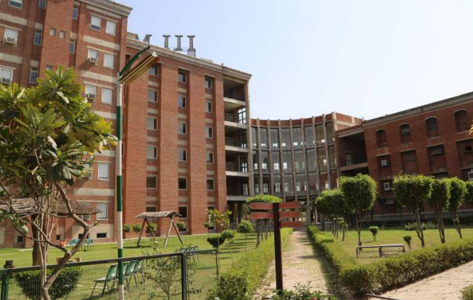 IILM University Greater Noida Infrastructure photo 2